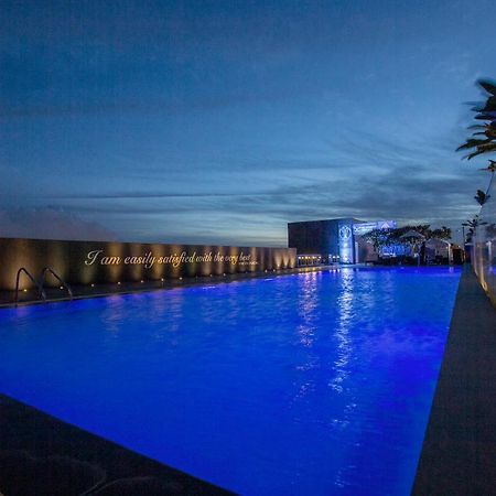 The Waverly Hotel & Residences Bangalore Exterior foto