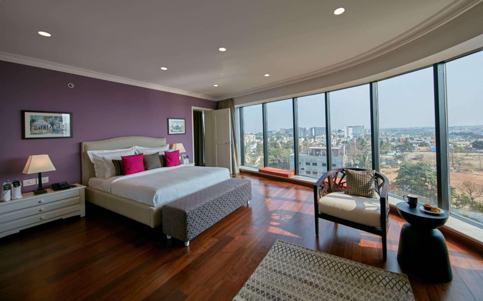 The Waverly Hotel & Residences Bangalore Exterior foto