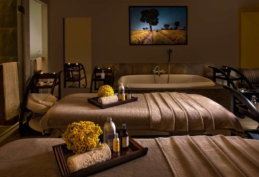 The Waverly Hotel & Residences Bangalore Facilidades foto